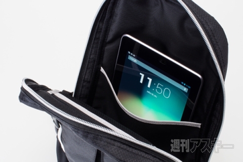 NOMADIC WISE-WALKER ダイヤモンドリップストップ ワンショルダー