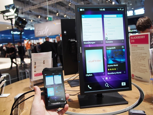 CeBIT2013 Mobile 005