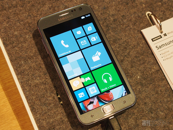 CeBIT2013で見つけたWindows Phone 8まとめ