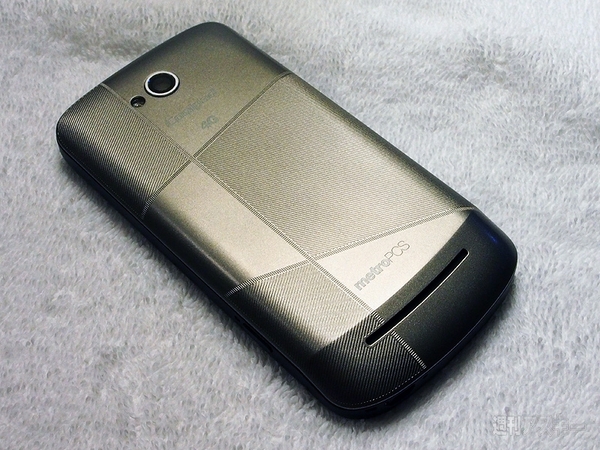 中国CoolpadのLTEスマホをアメリカで使ってみた