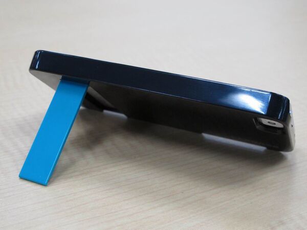 付けて外して付けてが楽しいiPhone5用ケース