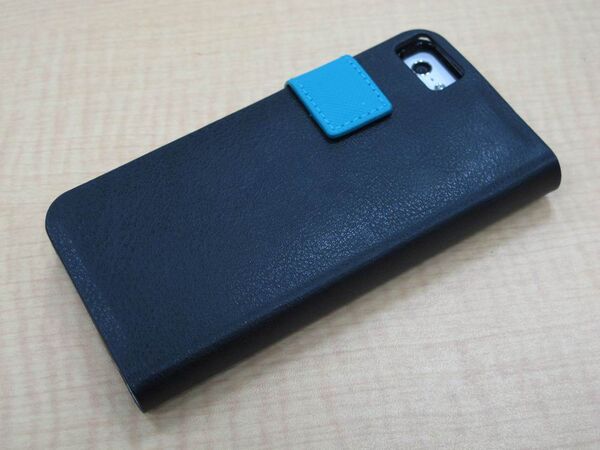 付けて外して付けてが楽しいiPhone5用ケース