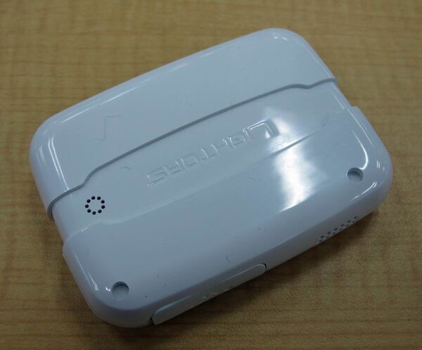 ニギニギすると充電するモバイルバッテリーでキミもムキムキに