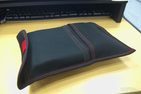 スマータブルコンボケース