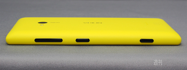 Lumia 720はノキアのグローバルスタンダード！ 最新WP8国内最速レビュー