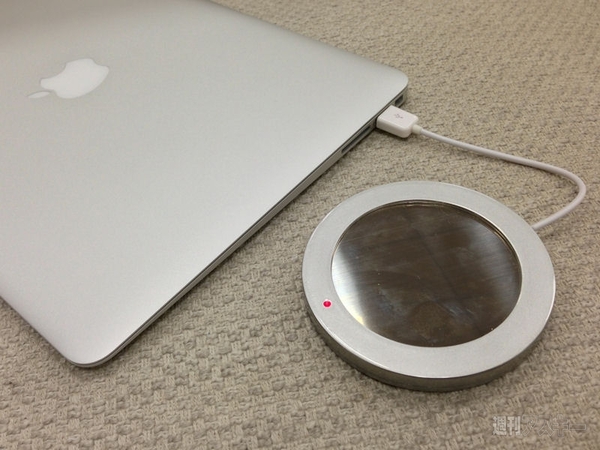 Apple純正っぽいアレからスマホ座布団まで ～魅惑のボツ付録たち