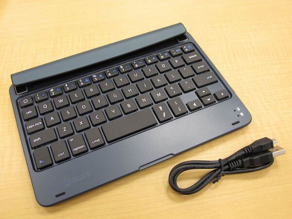 ノートPC感覚で使えるiPad mini専用Bluetoothキーボードは全員買うべき