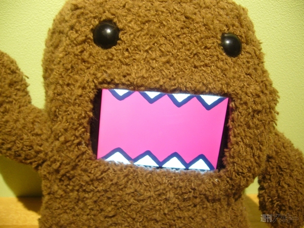 どーもくんで遊べる！　スマートぬいぐるみ『iどーもくん』レビュー