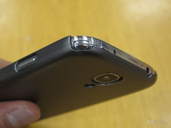 韓国で購入したGALAXY S4アクセの互換性を試してみた