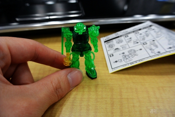 ガンプラ付きカップヌードル