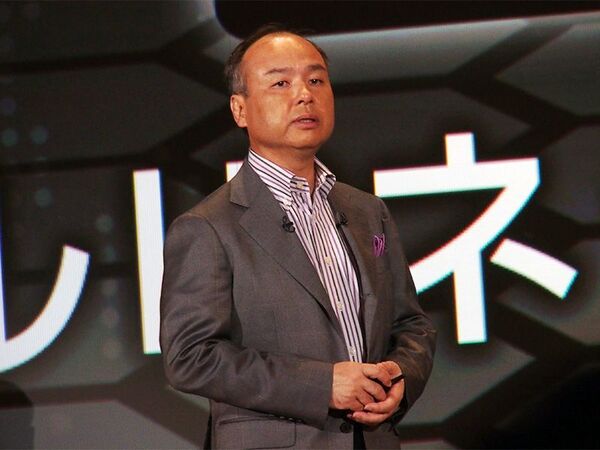 国内キャリア各社のWindows Phone最新動向（2013年夏）