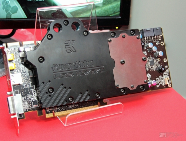 “超個性派”自作パーツ