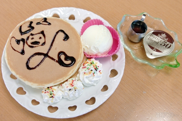 【アキバ食い倒れ2013】メイドカフェ写真