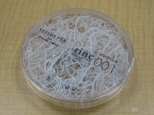 持たずに使えるスマホ＆タブレット用スタイラス