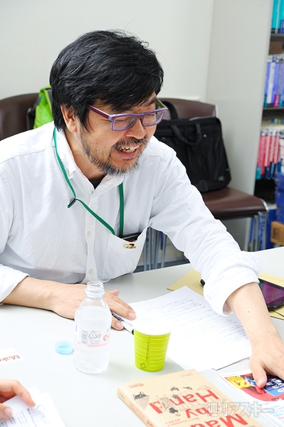 紙の本とコンピュータと手作り文化の未来 Make編集長マーク・フローエンフェルダー インタビュー