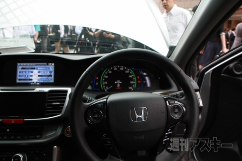 新型アコードハイブリッド