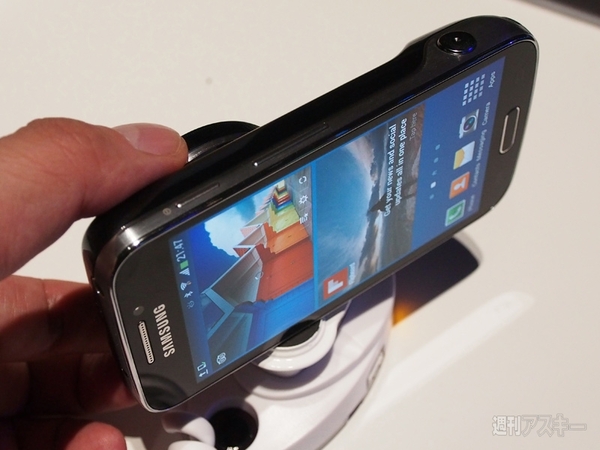 スマホからズームレンズが伸びるGALAXY S4 zoom：フォトレビュー