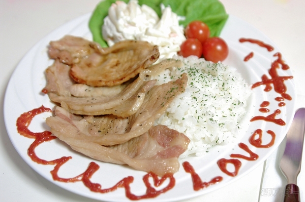 【アキバ食い倒れ部2013】メイドカフェ2　写真