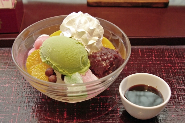 【アキバ食い倒れ部2013】メイドカフェ2　写真