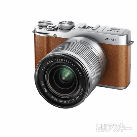 FUJIFILM X-M1