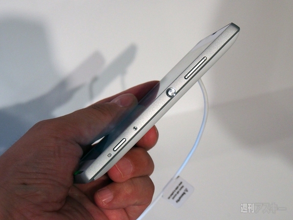 第3世代腕時計端末『SmartWatch 2 SW2』フォトレビュー