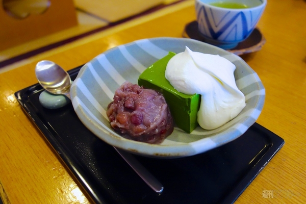 乃木坂46『他の星から』に登場する裏メニュークリームあんみつ