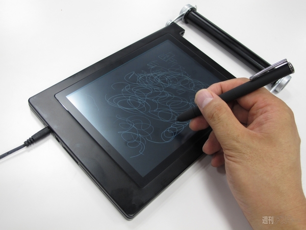 enchantMOON用液晶保護フィルム2製品の見え方・書き味を試してみた