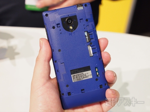 WPC会場でスプリントのWP8端末を発見。ソフトバンクからの発売は？