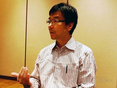 WPC会場でスプリントのWP8端末を発見。ソフトバンクからの発売は？