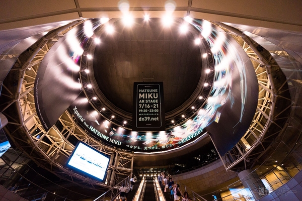 六本木ヒルズへ急げ！　ミクさんが歌って踊るARステージは週末まで