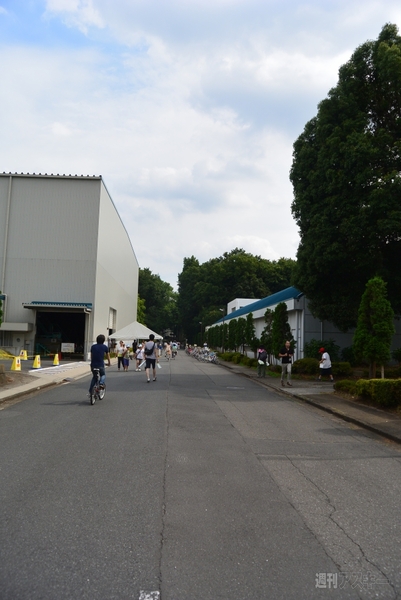 水の表面に文字が！海技研の実海域再現水槽がスゴイ