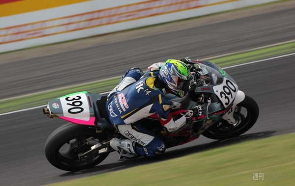 ミク テト 鈴鹿4耐レポート