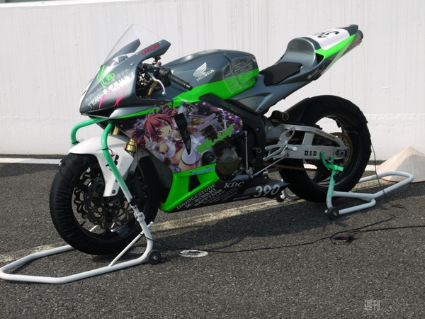 ミク テト 鈴鹿4耐レポート