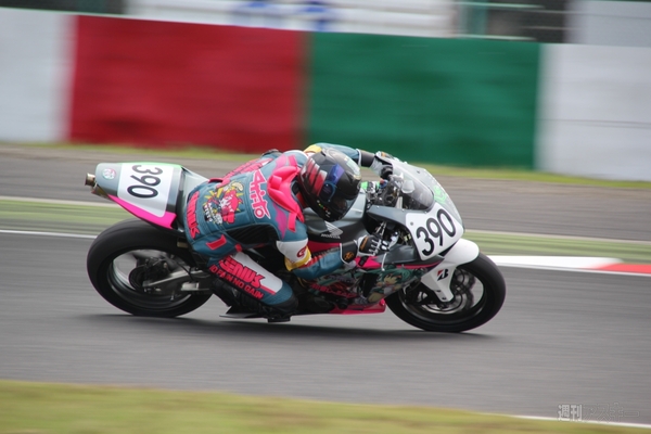 ミク テト 鈴鹿4耐レポート