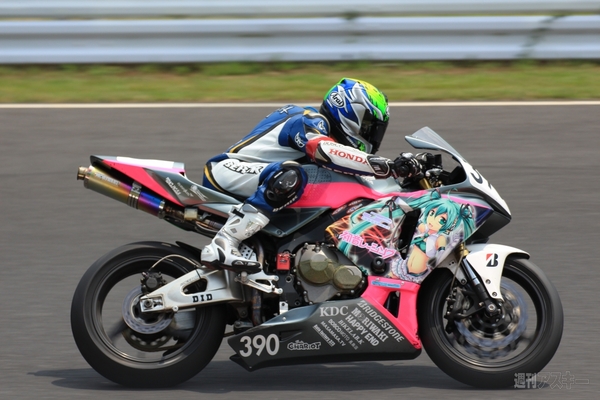 ミク テト 鈴鹿4耐レポート