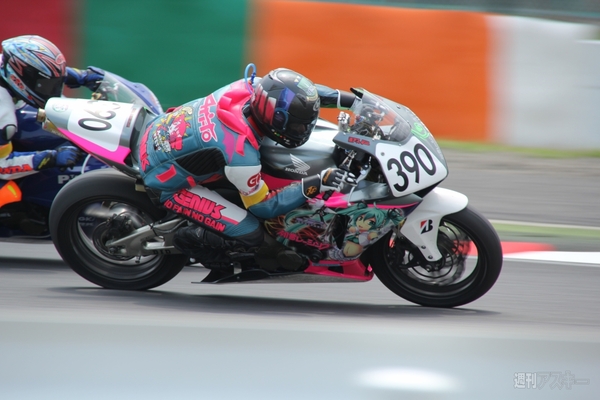 ミク テト 鈴鹿4耐レポート