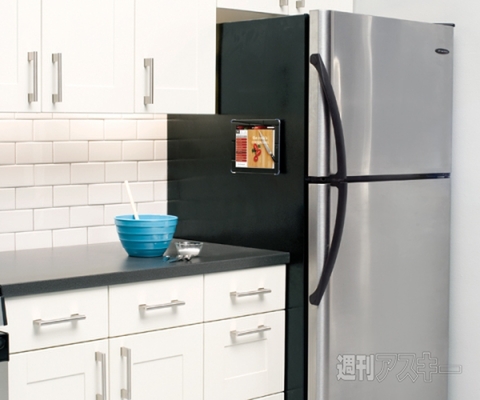 SANUS iPadマウント