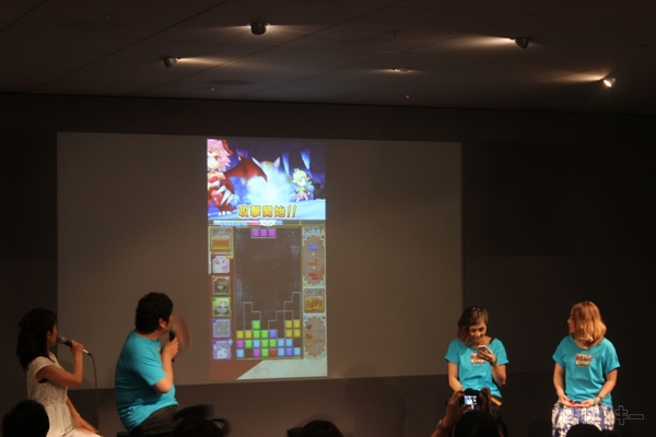 トップ無料1位を獲得した『テトリスモンスター』リリース記念イベントで”PUFFY”登場！