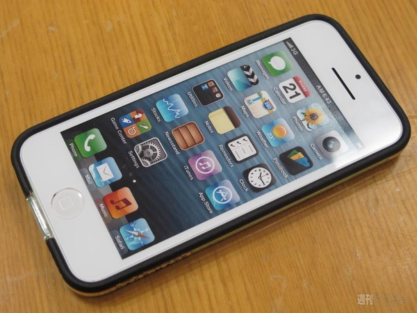 iPhone5C用ケース14製品業界最速レビュー