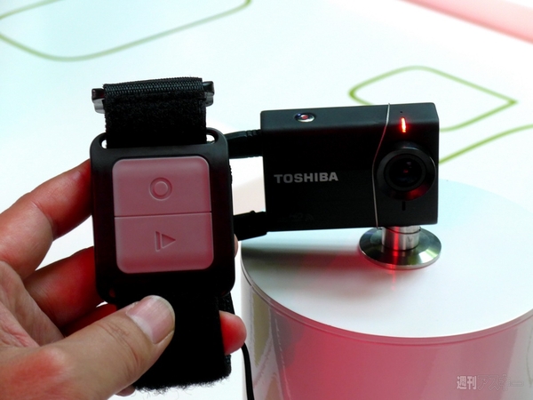 スマートウォッチも全天周カメラもナビもコーヒーメーカーも全部触ってみた：IFA2013