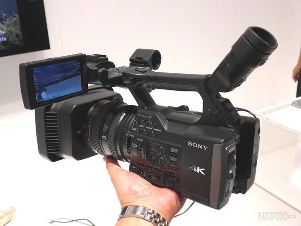 スマートウォッチも全天周カメラもナビもコーヒーメーカーも全部触ってみた：IFA2013