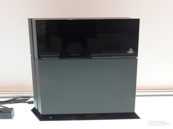 スマートウォッチも全天周カメラもナビもコーヒーメーカーも全部触ってみた：IFA2013