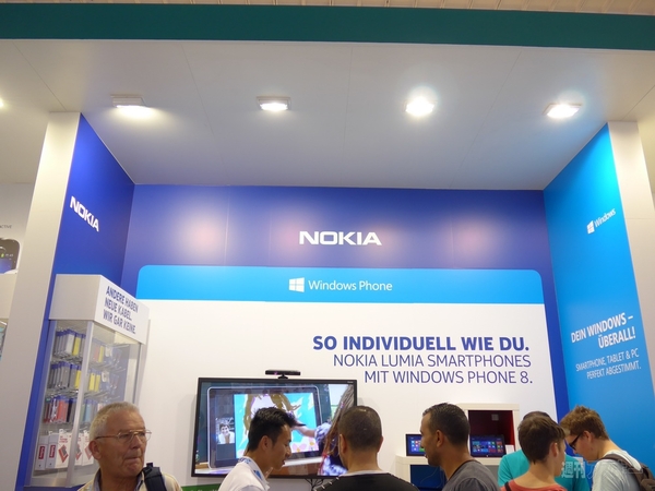 スマートウォッチも全天周カメラもナビもコーヒーメーカーも全部触ってみた：IFA2013