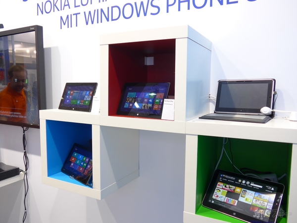 スマートウォッチも全天周カメラもナビもコーヒーメーカーも全部触ってみた：IFA2013