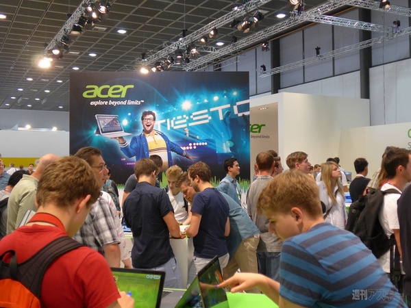 スマートウォッチも全天周カメラもナビもコーヒーメーカーも全部触ってみた：IFA2013