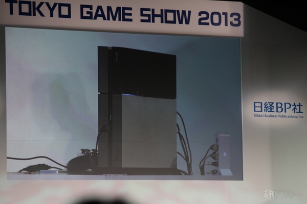 スマホアプリにリモートプレーと気になるPS4の新機能！