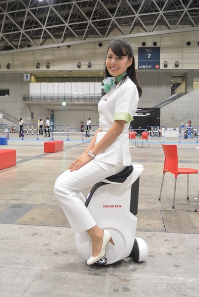 『UNI-CUB』や『Winglet』が楽しい！：CEATEC2013