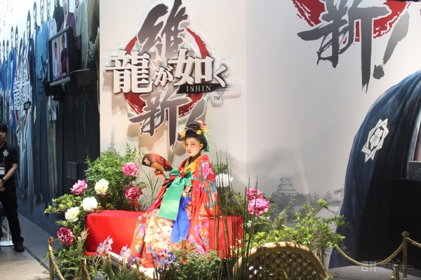 SFと花魁と女子高生とセガブースは魅力がいっぱい：東京ゲームショウ2013