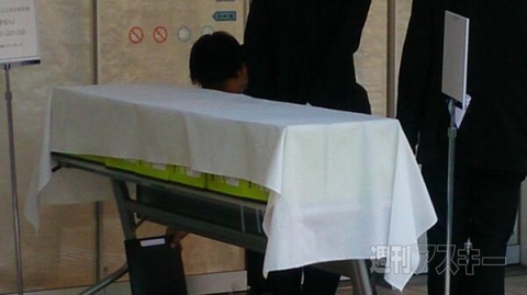 iPhone5s、5c発売行列レポート 朝の銀座、有楽町、原宿編