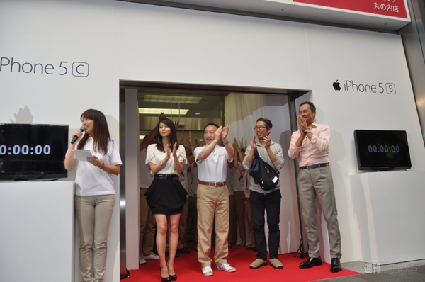 ドコモiPhone発表イベント01